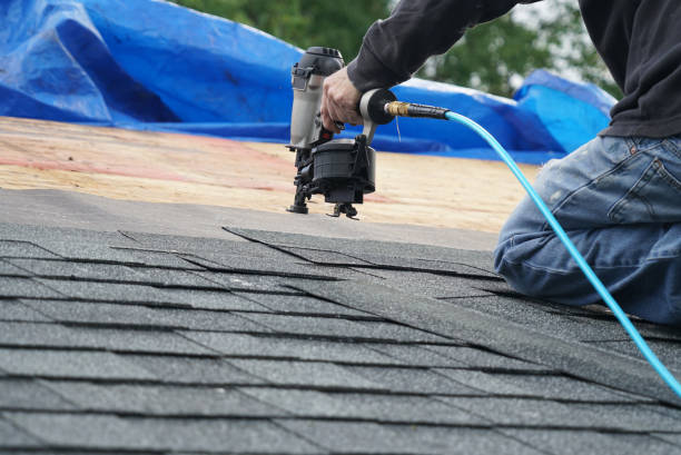 Quick and Trustworthy Emergency Roof Repair Services in Lake Pocotopaug, CT